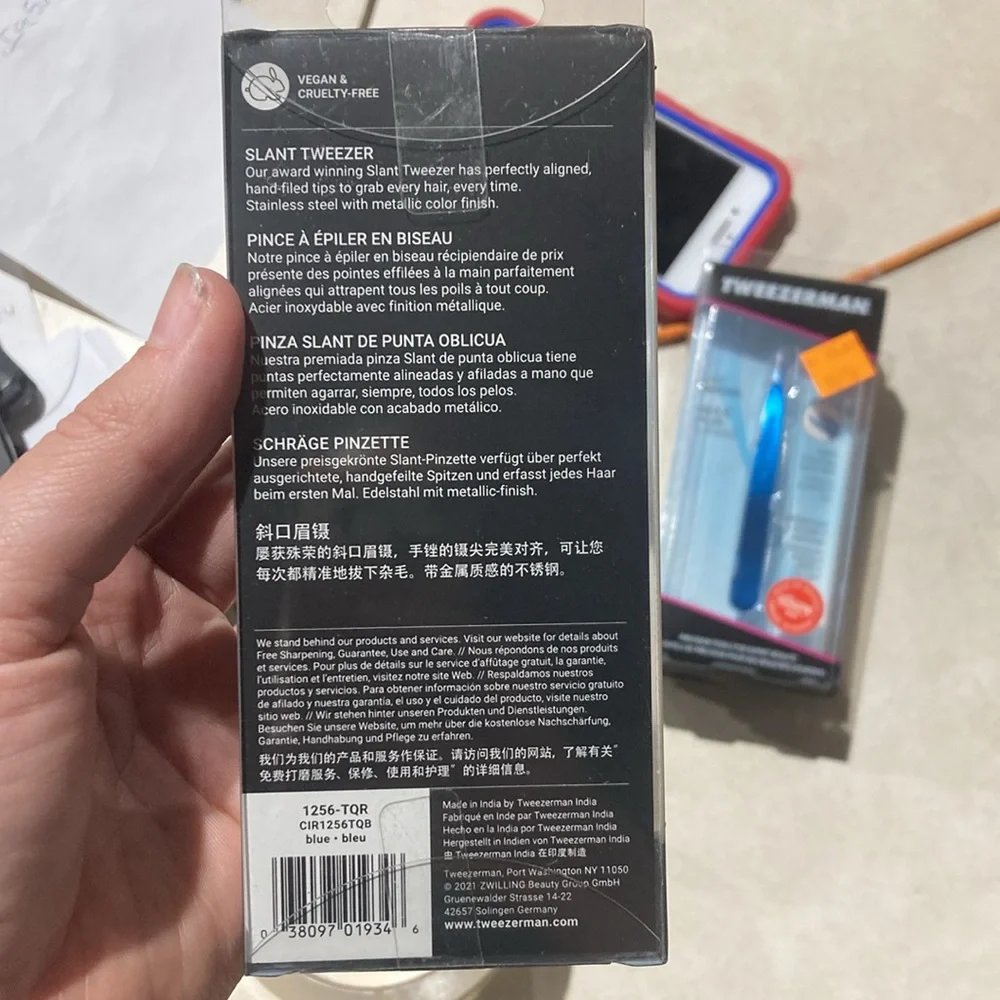 Slant Tweezer - Picture 2 of 2